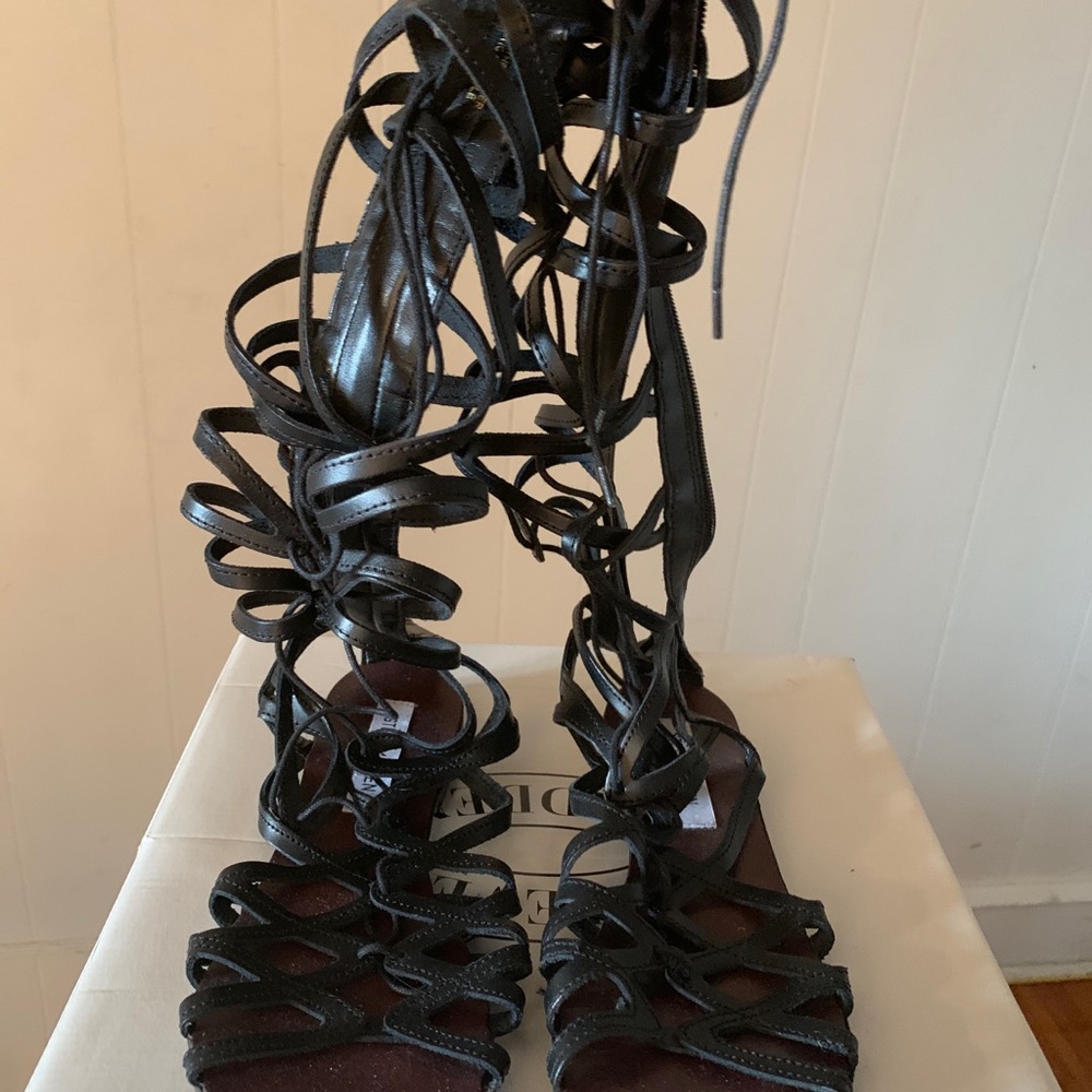 Shoes! - Picture 4 of 4